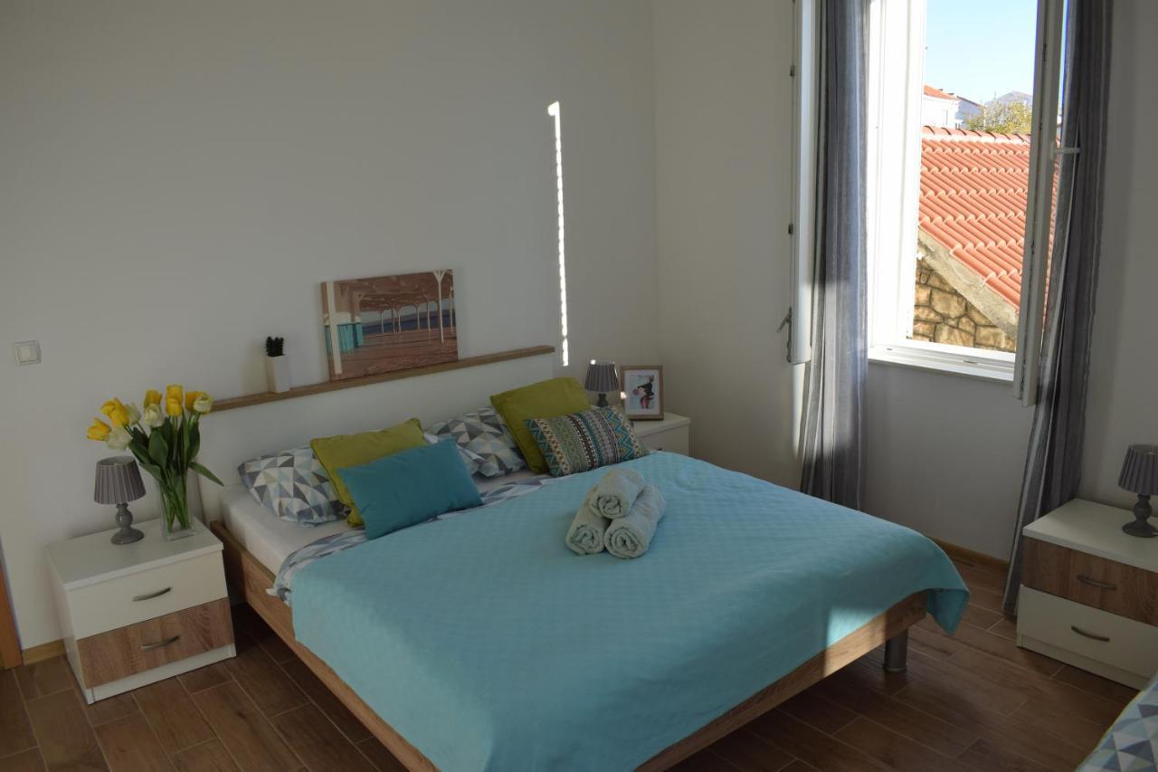 Optimist Makarska Town Center Apartment Exterior photo