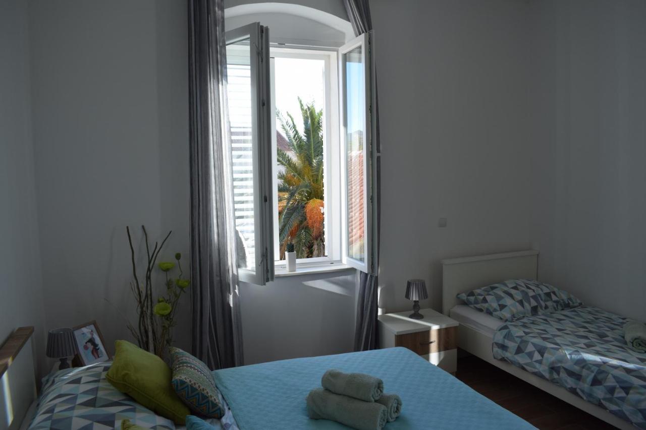 Optimist Makarska Town Center Apartment Exterior photo