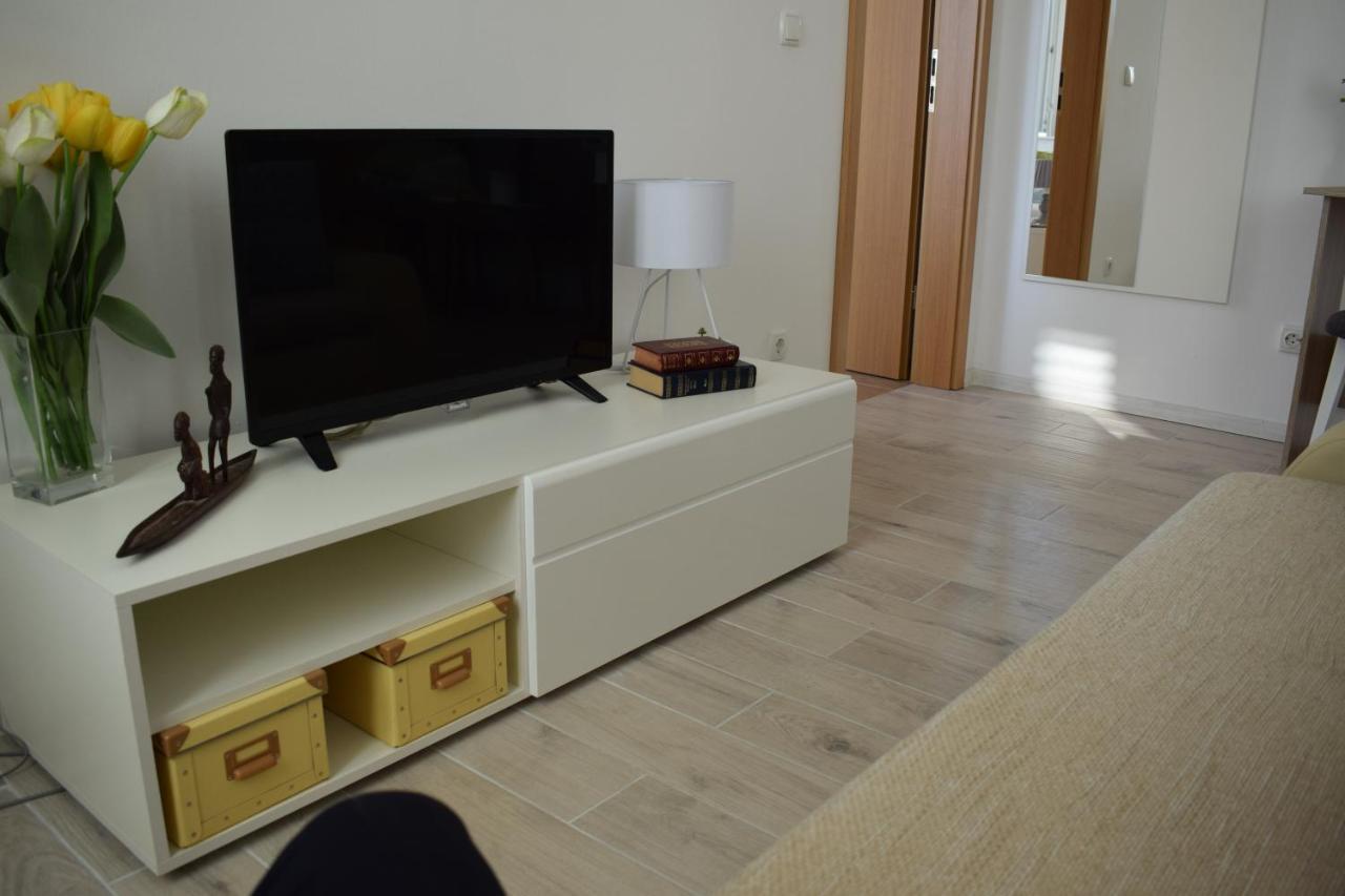 Optimist Makarska Town Center Apartment Exterior photo