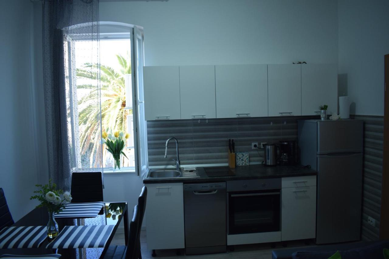Optimist Makarska Town Center Apartment Exterior photo