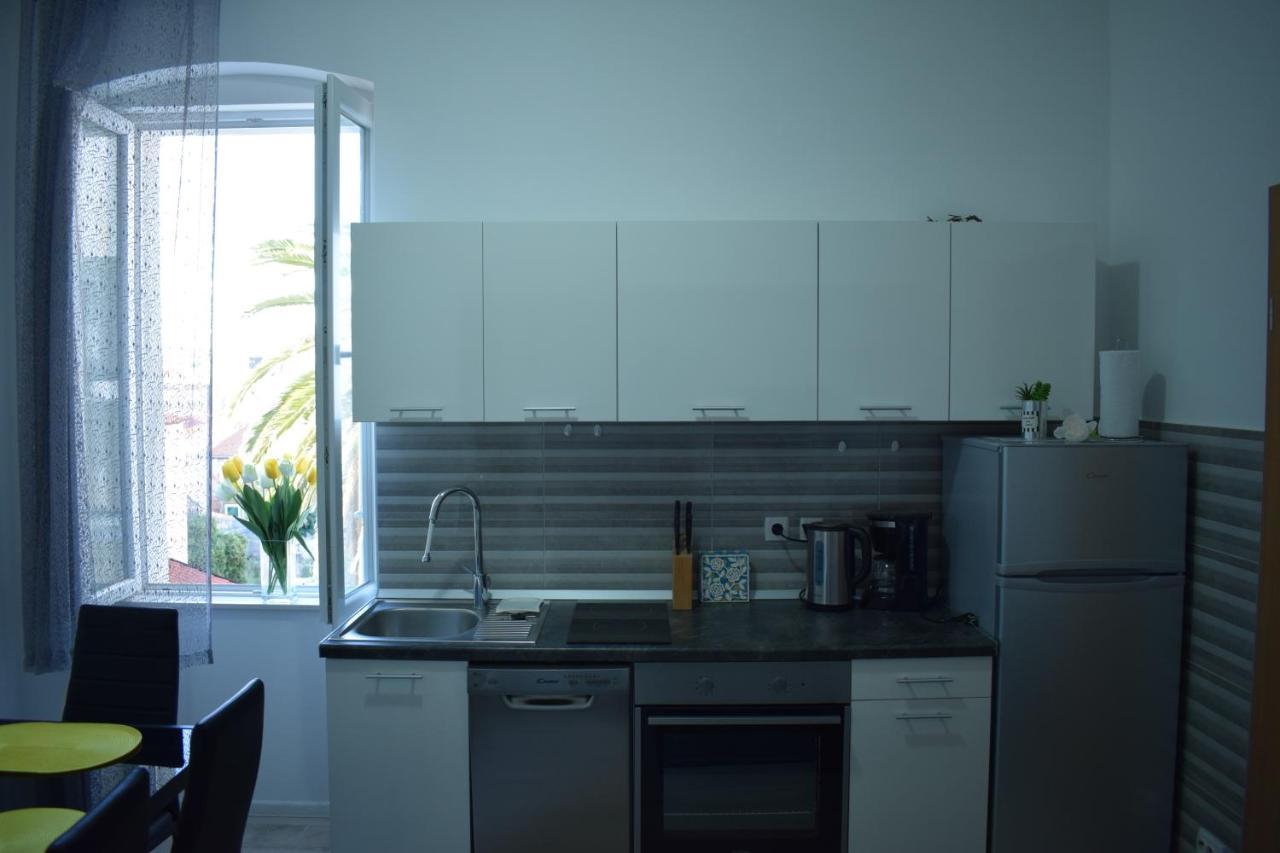 Optimist Makarska Town Center Apartment Exterior photo